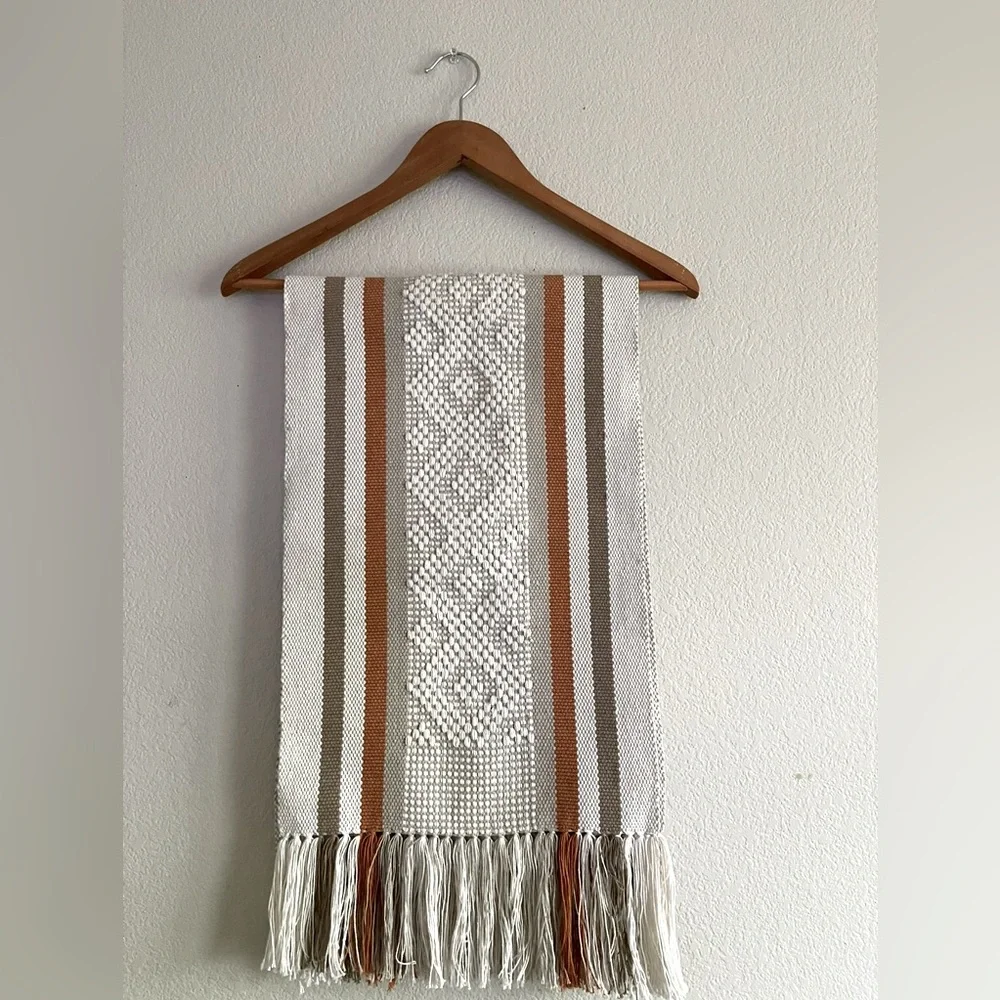 Table Runner Handmade In Oaxaca - Picture 3 of 4